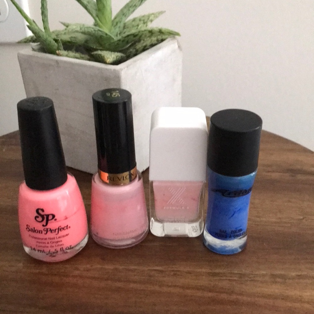 Various nail polish - Picture 1 of 5